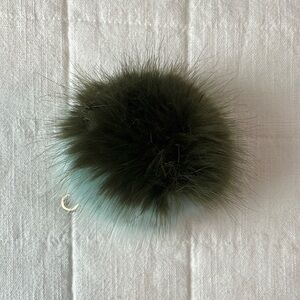 Poof fur accessory